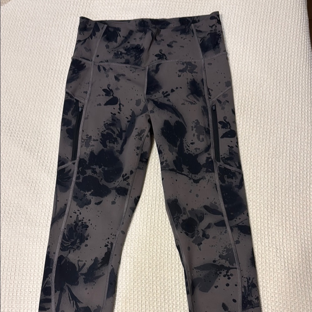 Athleta Rainier Reflective Tight Medium